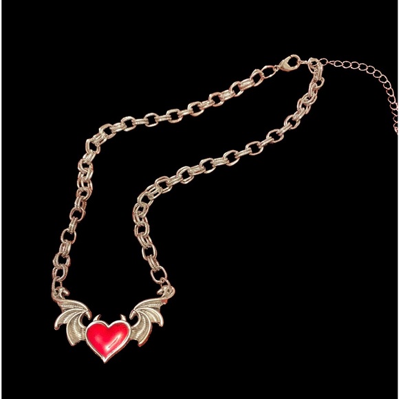 Bat Wing Necklace Valentine ♥️ - Picture 2 of 4